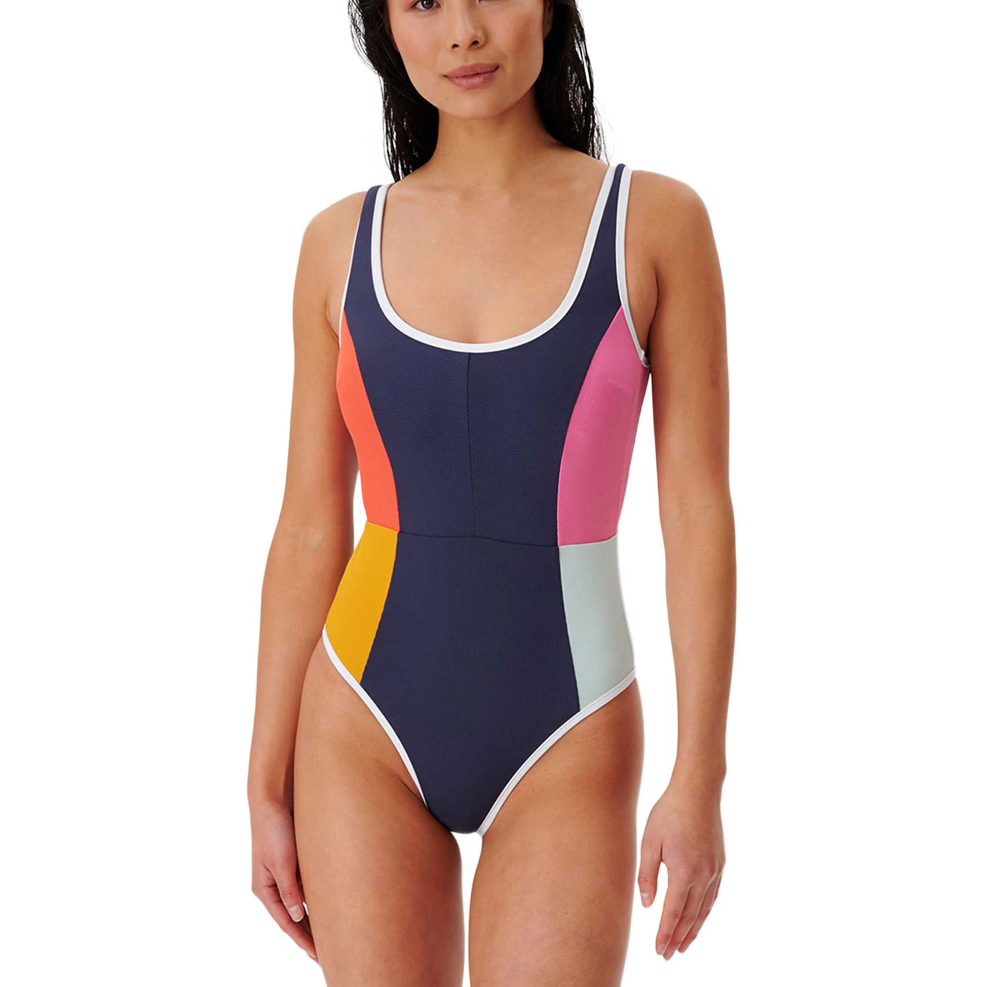 Rip Curl Womens Heat Wave Good Coverage One Piece Swimsuit 3 Rip Curl Womens Heat Wave Good Coverage One Piece Swimsuit