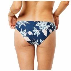 Carve Designs Women's Sanitas Reversible Bikini Bottoms -ONeill Shop 2cdf492e 14f1 41ce b2ec bddd59cce8d0