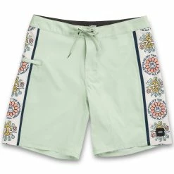 Vans Mens Sidelines Boardshorts 13 Vans Mens Sidelines Boardshorts -ONeill Shop 49940faa 016a 4f26 8248 29b6fa213324