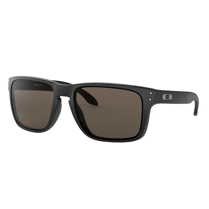 Oakley Men's Holbrook Xl Sunglasses With Warm Grey Lenses 3 Oakley Men's Holbrook Xl Sunglasses With Warm Grey Lenses
