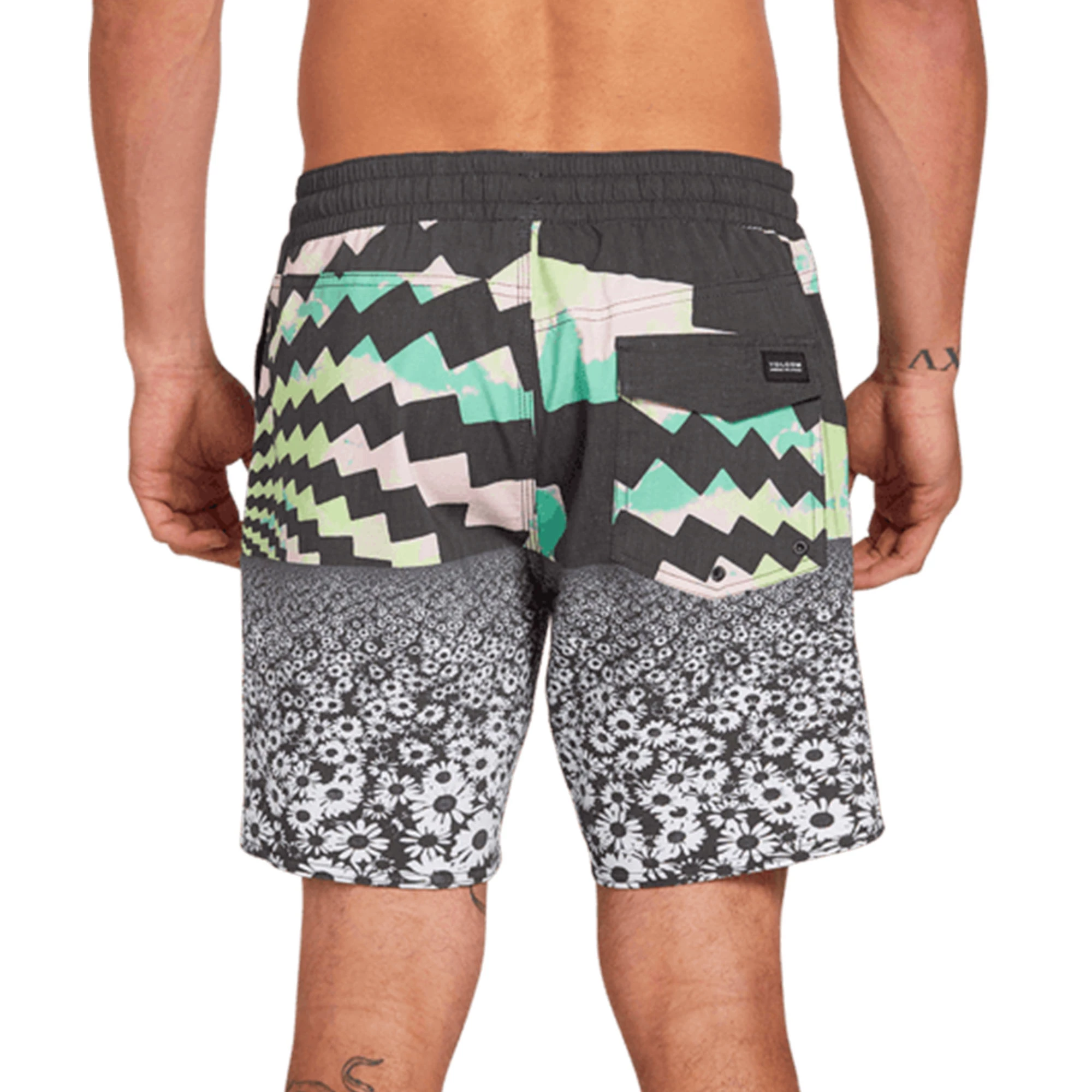 Volcom Men's Horizon 17" Boardshorts 4 Volcom Men's Horizon 17" Boardshorts - Image 2