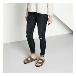 Birkenstock Women's Arizona Birkibuc Casual Sandals Mocha 9 Birkenstock Women's Arizona Birkibuc Casual Sandals Mocha -ONeill Shop 5e9ce9df 5de0 4e25 89e7 72d44976644e