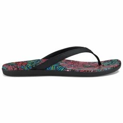 OluKai Women's Ho'opio Hau Sandals