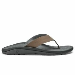 OluKai Men's Ohana Ho'okahi Flip Flops