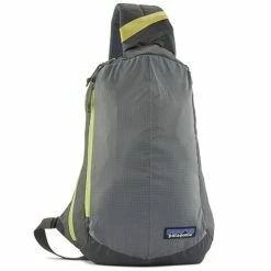 Patagonia Ultralight Black Hole® 8L Sling -ONeill Shop 7a4d6806 e95b 4721 9206 7d9ceb2c73c5