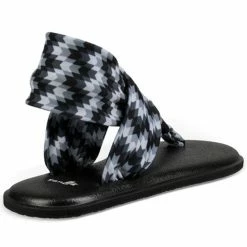 Sanuk Girl's Lil Yoga Sling 2 Prints Sandals 10 Sanuk Girl's Lil Yoga Sling 2 Prints Sandals -ONeill Shop b82f3567 d8e7 4ded 89d3 7f92ae2e1595