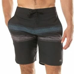 TravisMathew Mens Confetti King Boardshorts